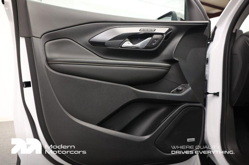 used 2024 GMC Terrain car, priced at $30,999