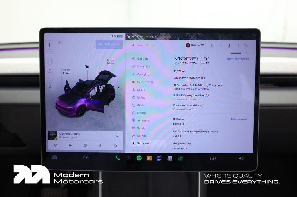 Tesla Model Y view 24