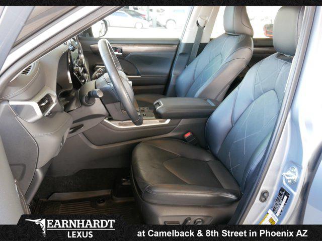 used 2023 Toyota Highlander Hybrid car, priced at $46,900