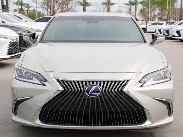 used 2019 Lexus ES 300h car, priced at $28,900