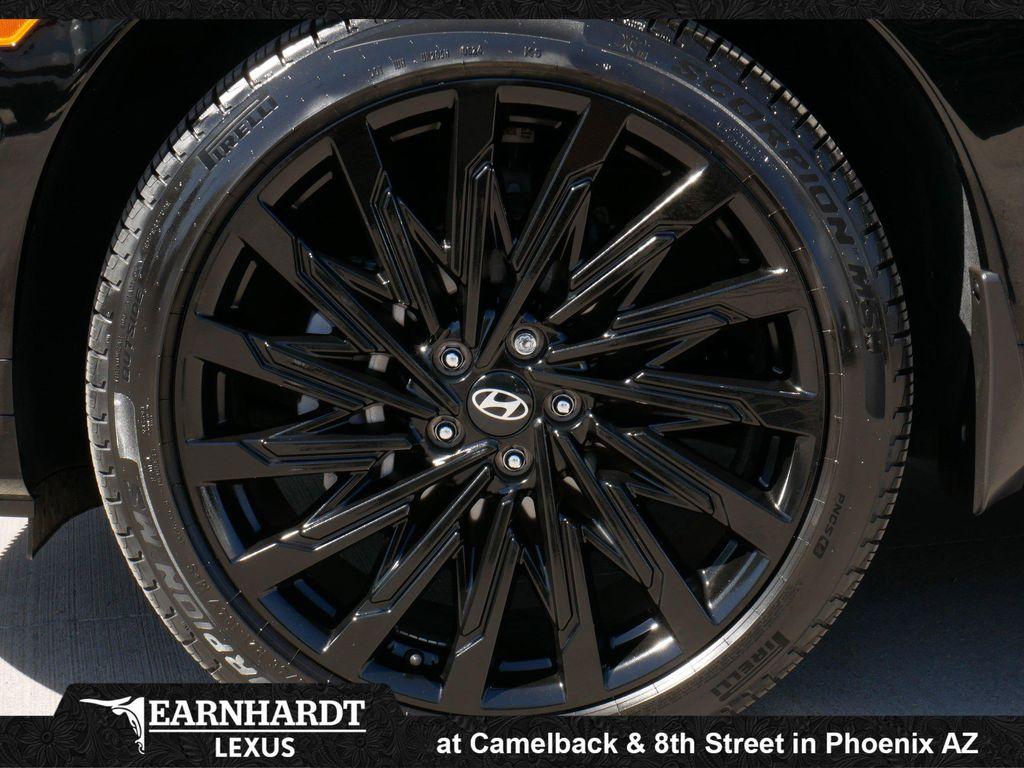 used 2024 Hyundai Santa Fe car, priced at $35,199