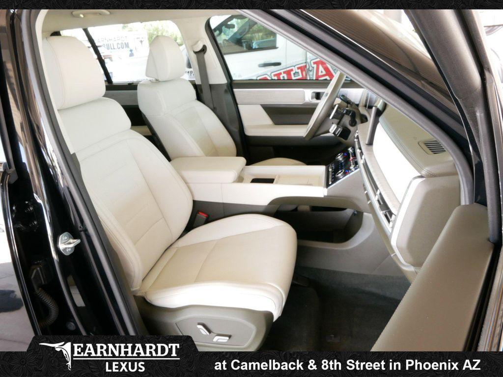 used 2024 Hyundai Santa Fe car, priced at $35,199