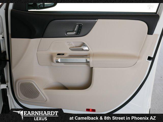 used 2022 Mercedes-Benz GLB 250 car, priced at $24,900