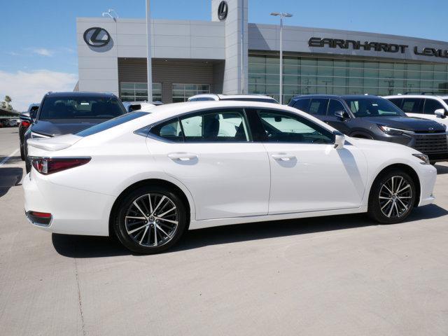 used 2025 Lexus ES 300h car, priced at $48,599
