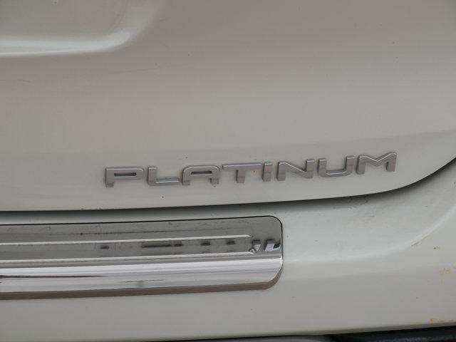 used 2021 Toyota Highlander car, priced at $34,900