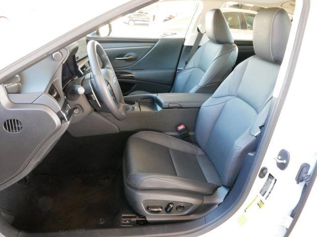 used 2025 Lexus ES 300h car, priced at $46,900