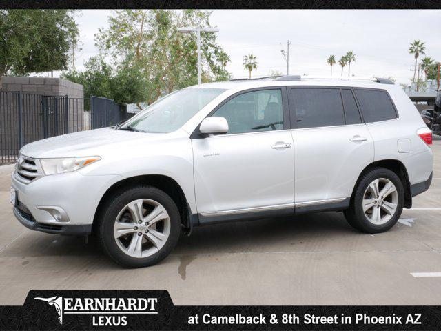 used 2013 Toyota Highlander car, priced at $14,900