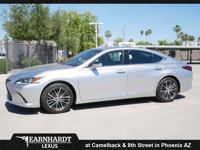 used 2025 Lexus ES 300h car, priced at $45,900