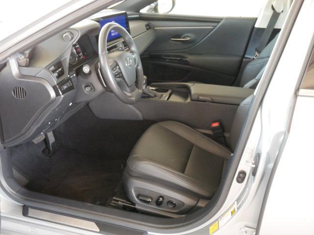 used 2025 Lexus ES 300h car, priced at $47,599