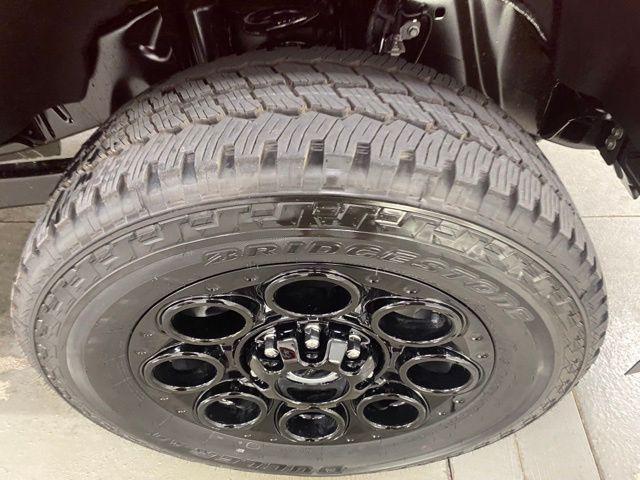 new 2025 Ford F-250 car, priced at $77,567