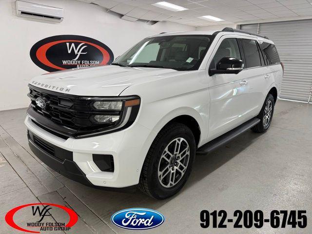 new 2025 Ford Expedition car, priced at $69,000