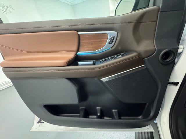 new 2025 Ford Expedition car, priced at $87,335