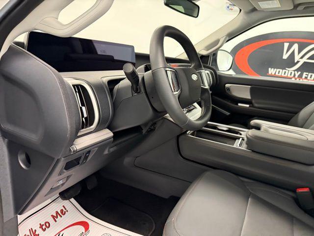 new 2025 Ford Expedition Max car, priced at $73,220