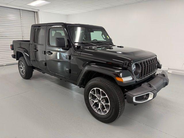used 2024 Jeep Gladiator car, priced at $39,968