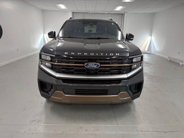used 2025 Ford Expedition Max car, priced at $79,985