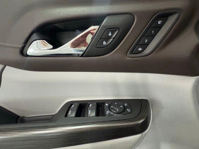 used 2023 GMC Acadia car, priced at $30,896