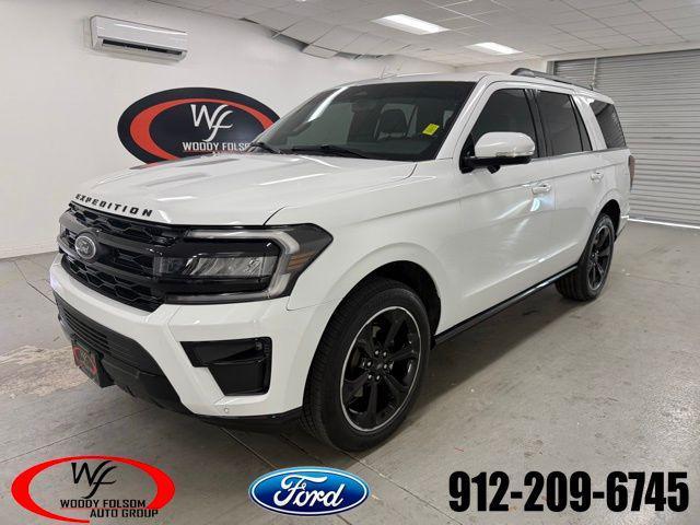 used 2023 Ford Expedition car, priced at $45,631