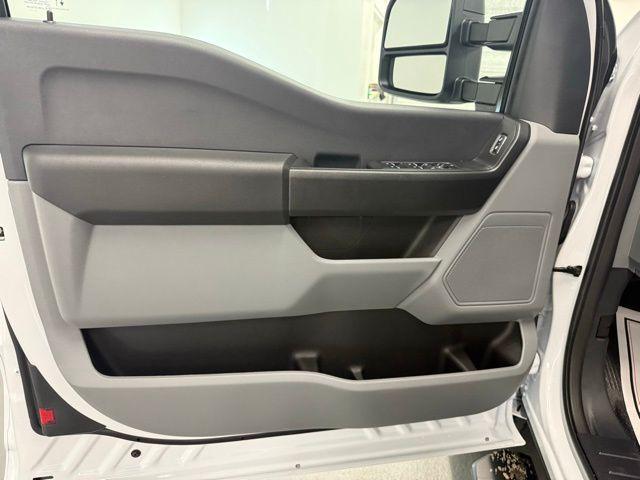 new 2026 Ford F-350 car, priced at $61,085