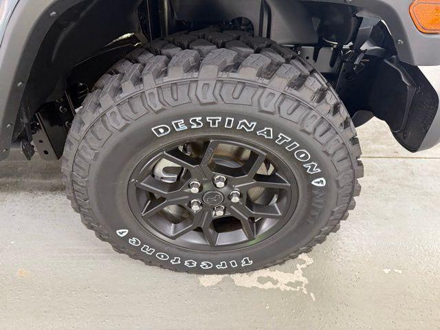 used 2025 Jeep Gladiator car, priced at $42,599