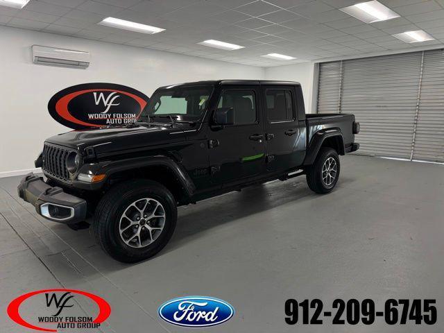 used 2024 Jeep Gladiator car, priced at $39,968