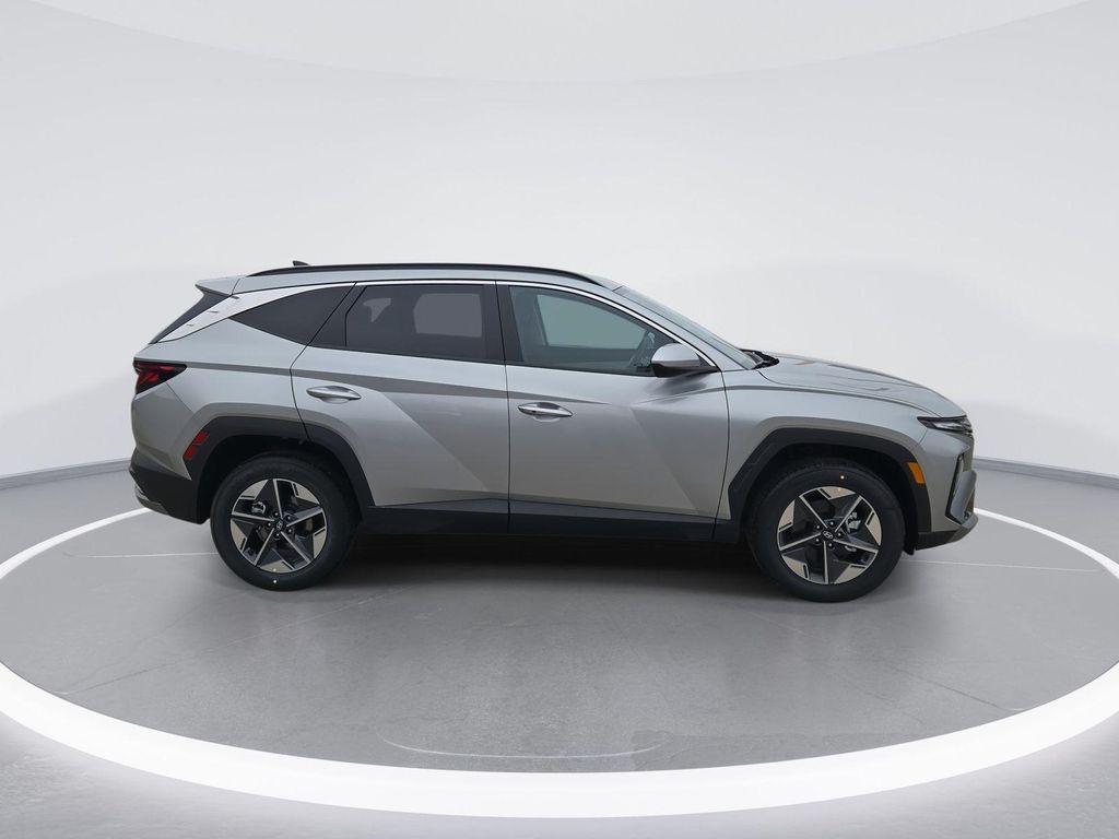new 2026 Hyundai Tucson car, priced at $30,952