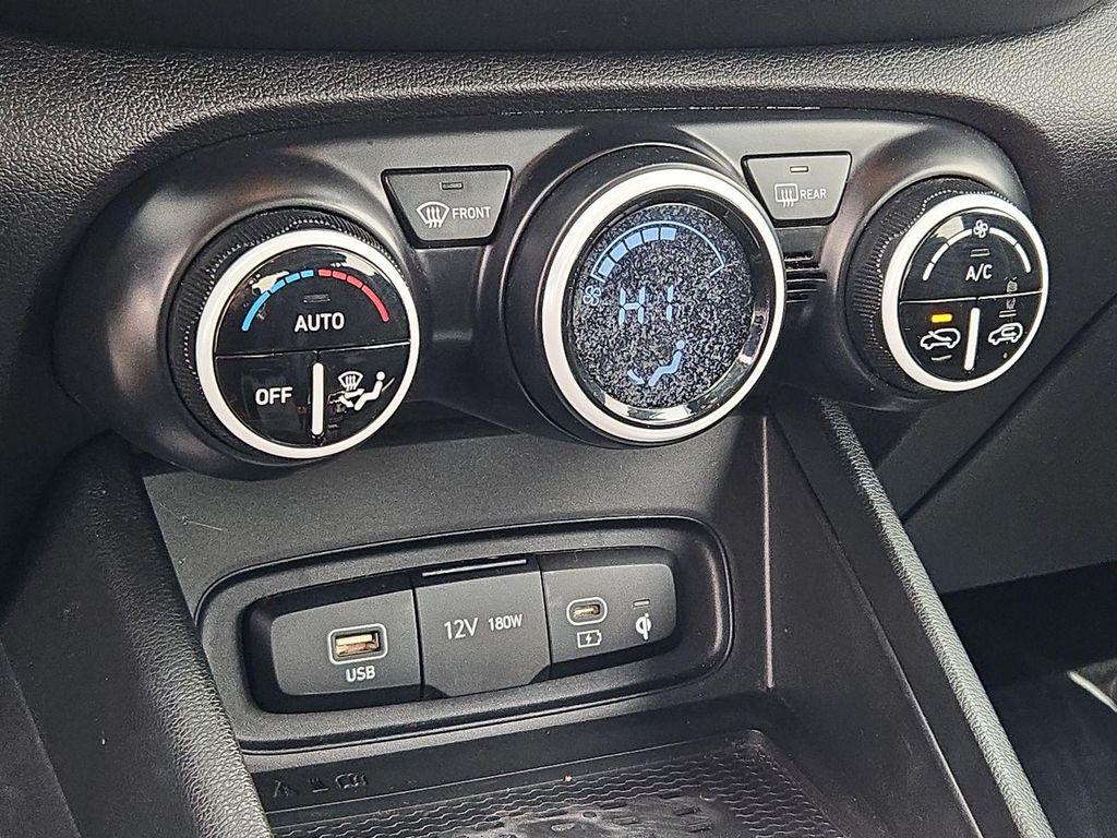 used 2024 Hyundai Venue car, priced at $19,895
