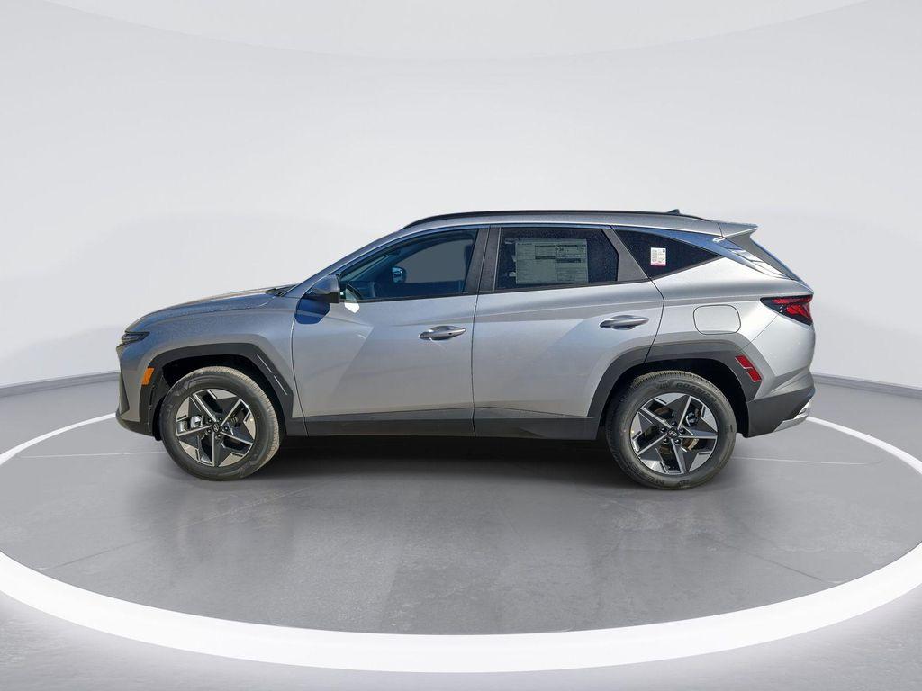 new 2026 Hyundai TUCSON Hybrid car, priced at $31,225