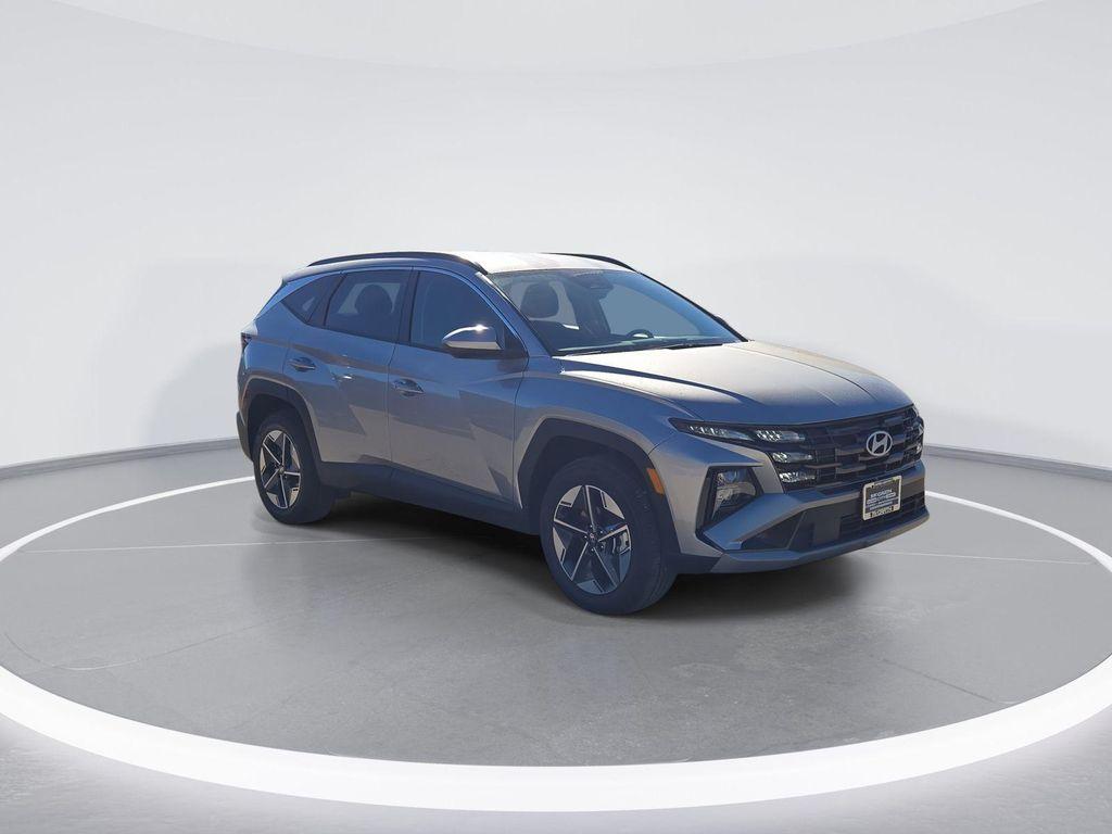 new 2026 Hyundai TUCSON Hybrid car, priced at $31,225