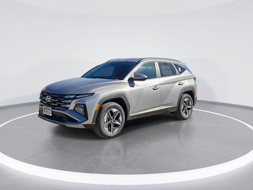 new 2026 Hyundai TUCSON Hybrid car, priced at $31,225