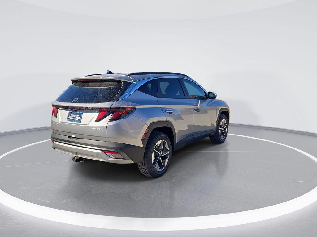 new 2026 Hyundai TUCSON Hybrid car, priced at $31,225