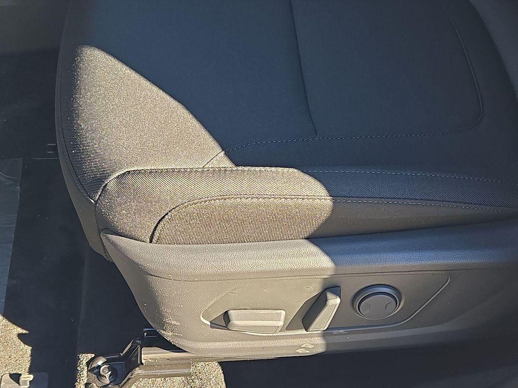 new 2026 Hyundai TUCSON Hybrid car, priced at $31,225