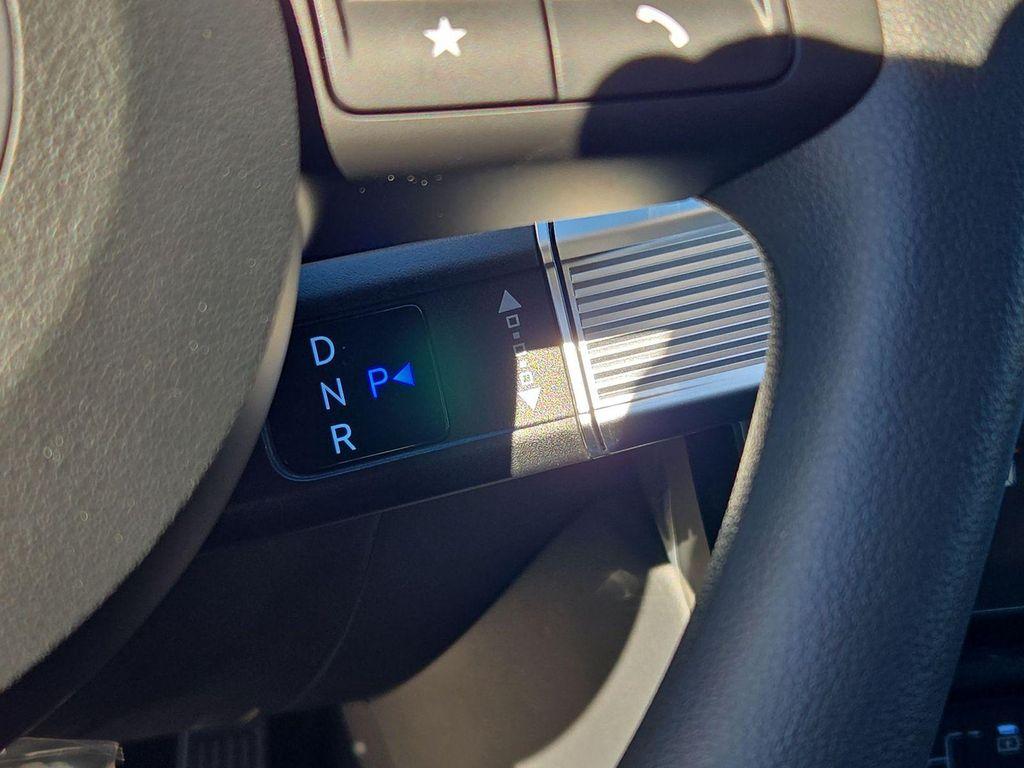 new 2026 Hyundai TUCSON Hybrid car, priced at $31,225