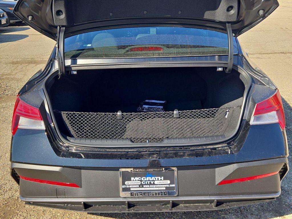 new 2026 Hyundai ELANTRA HEV car, priced at $28,565