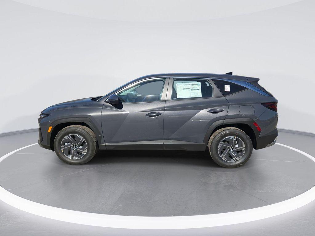 new 2026 Hyundai TUCSON Hybrid car, priced at $29,359
