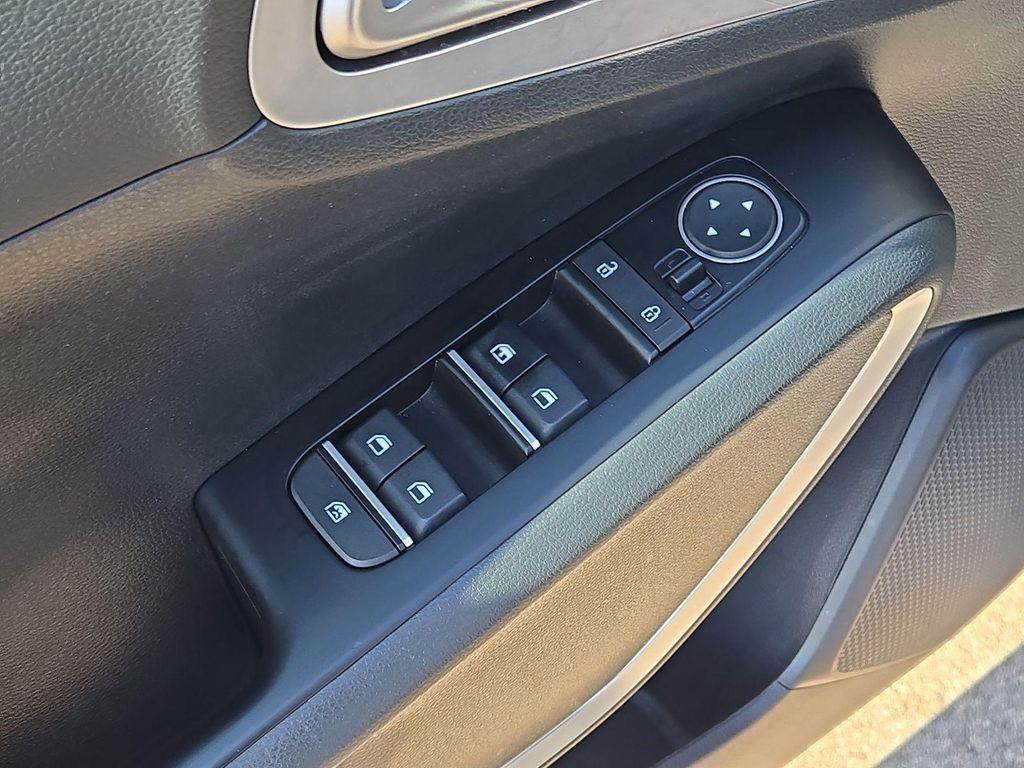 used 2025 Kia Soul car, priced at $18,847