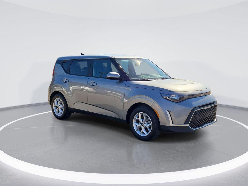 used 2025 Kia Soul car, priced at $18,847