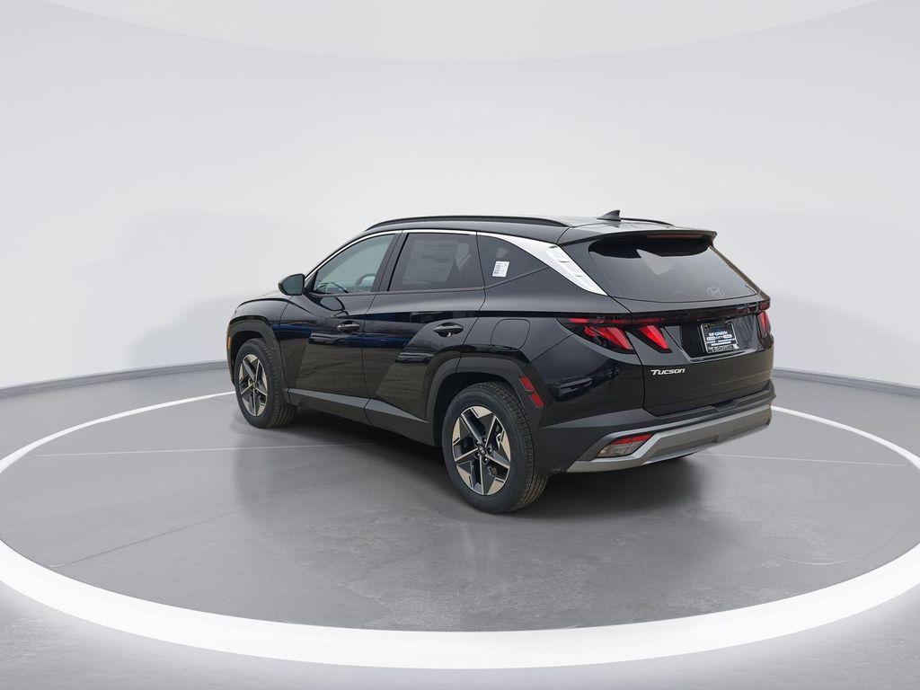 new 2026 Hyundai Tucson car, priced at $30,295