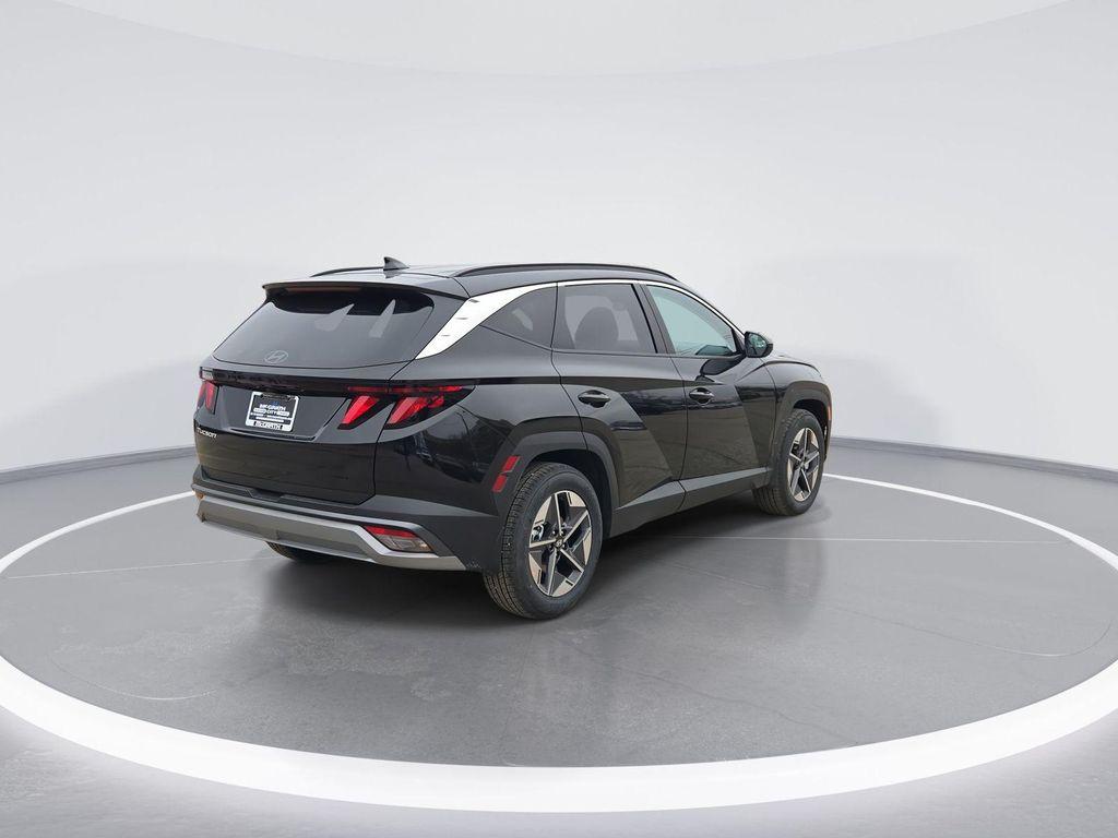 new 2026 Hyundai Tucson car, priced at $30,295