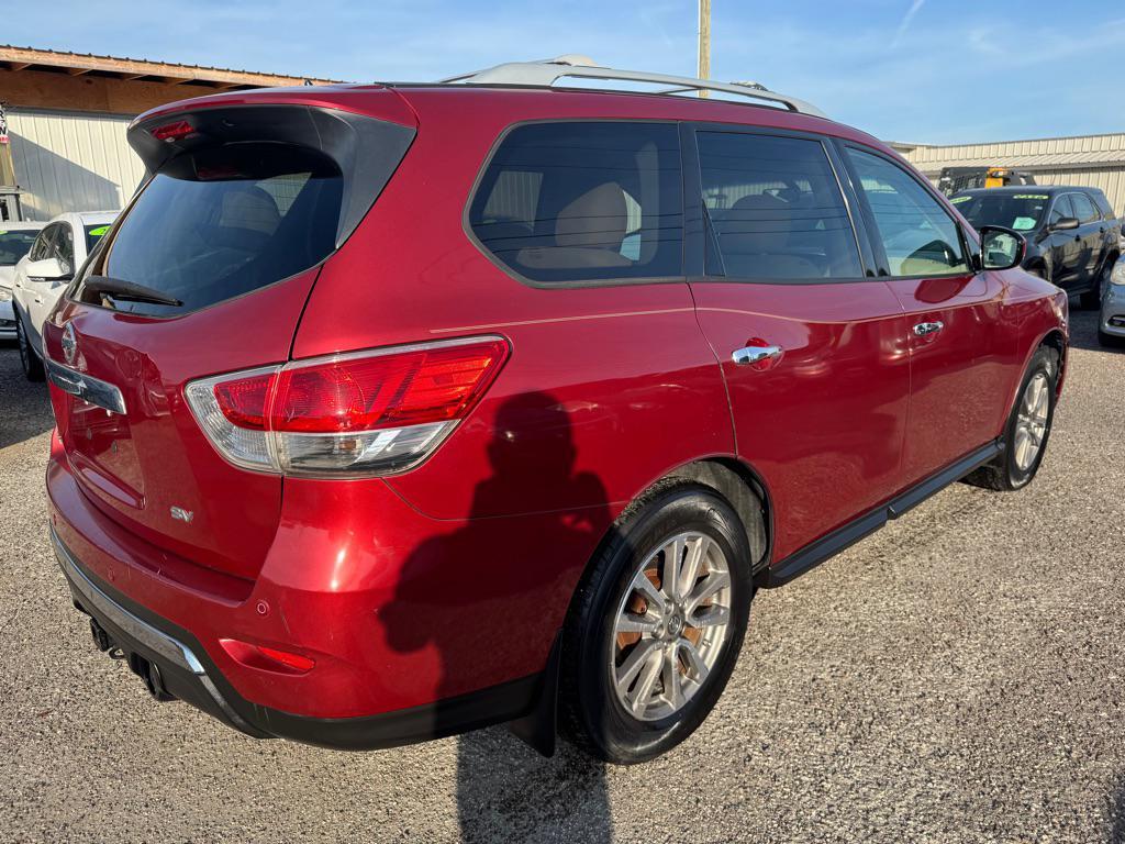 used 2014 Nissan Pathfinder car, priced at $4,500