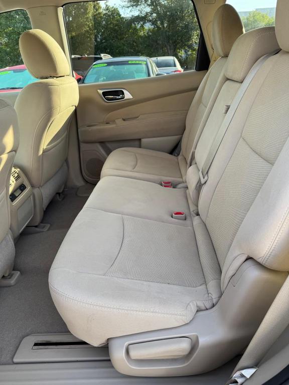 used 2014 Nissan Pathfinder car, priced at $4,500