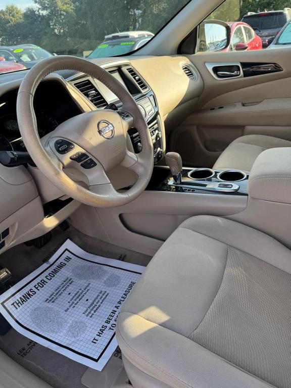 used 2014 Nissan Pathfinder car, priced at $4,500
