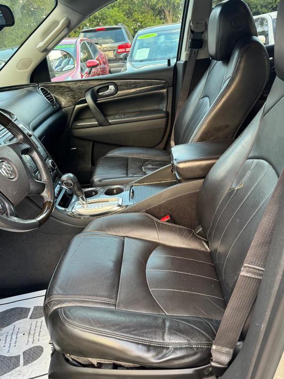 used 2014 Buick Enclave car, priced at $4,200
