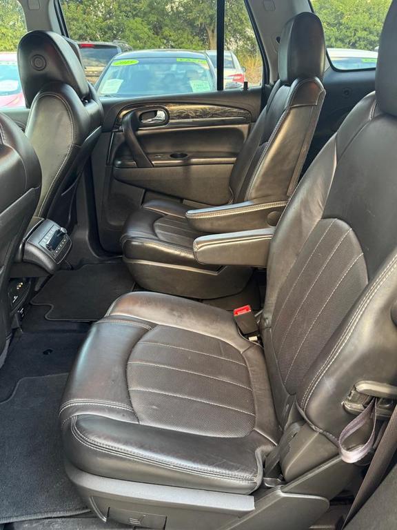 used 2014 Buick Enclave car, priced at $4,200