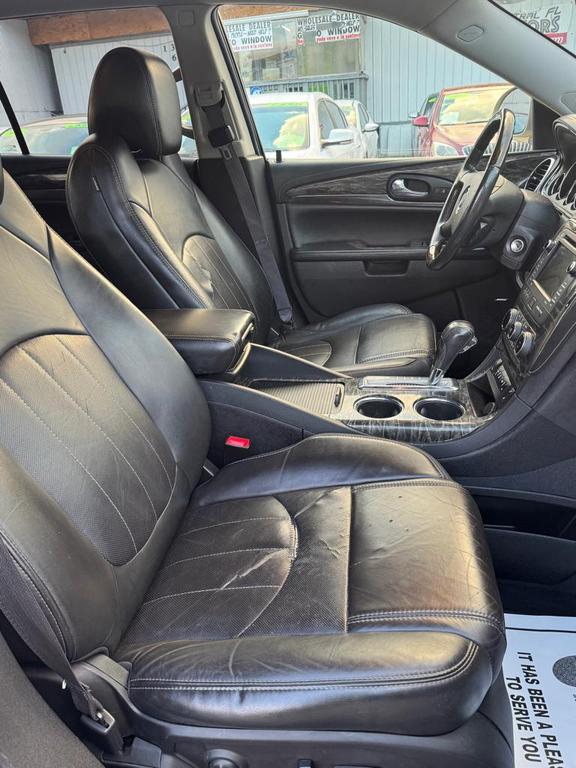 used 2014 Buick Enclave car, priced at $4,200