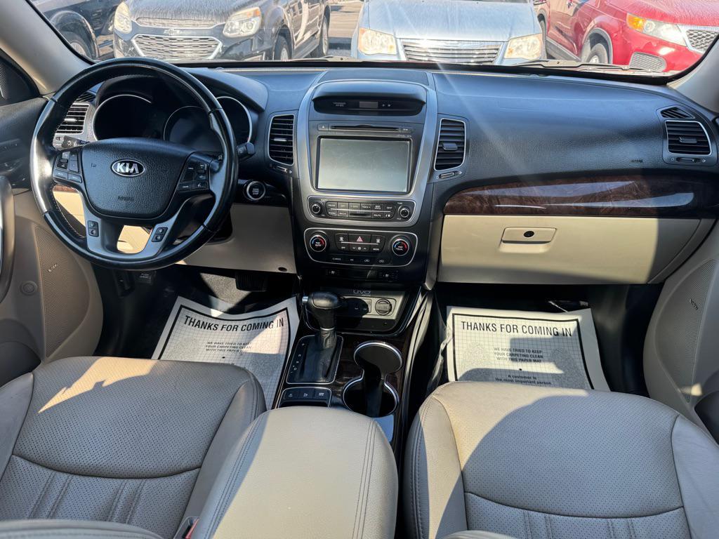 used 2014 Kia Sorento car, priced at $4,995