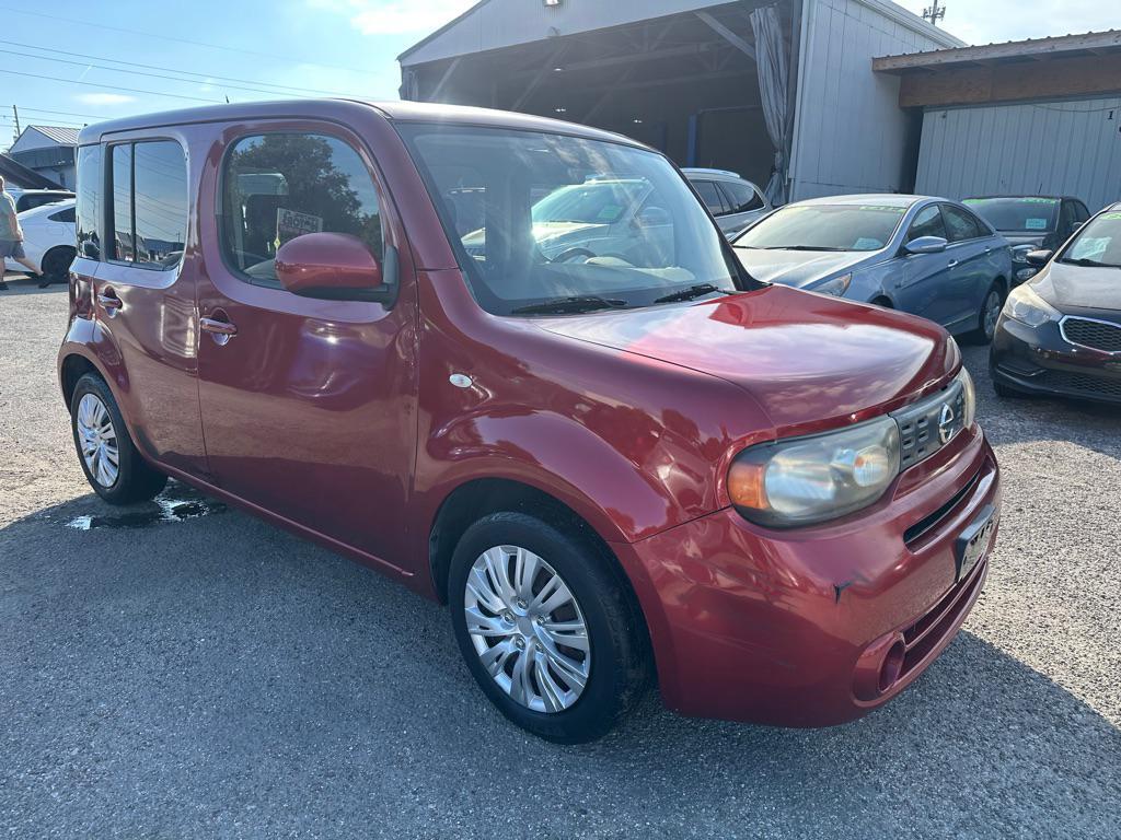 used 2014 Nissan Cube car, priced at $3,800