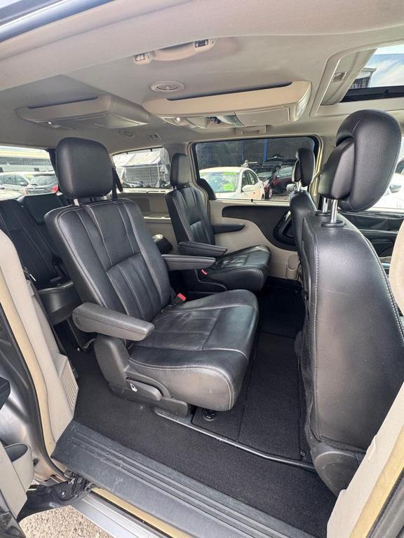 used 2016 Chrysler Town & Country car, priced at $3,995