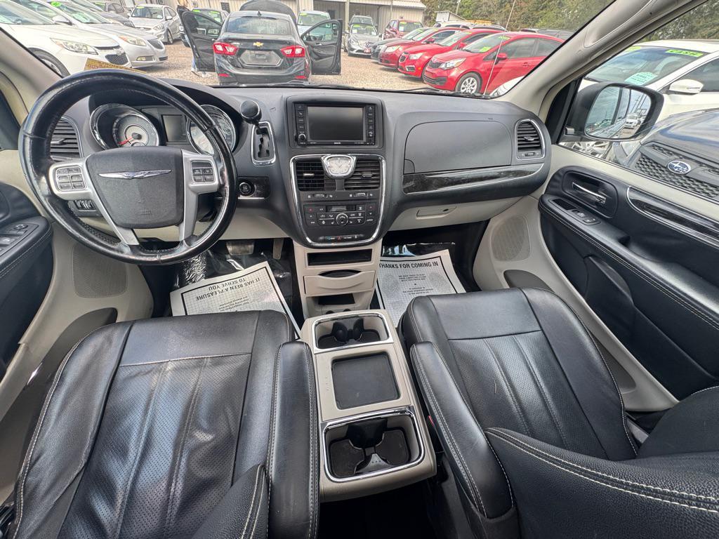 used 2016 Chrysler Town & Country car, priced at $3,995