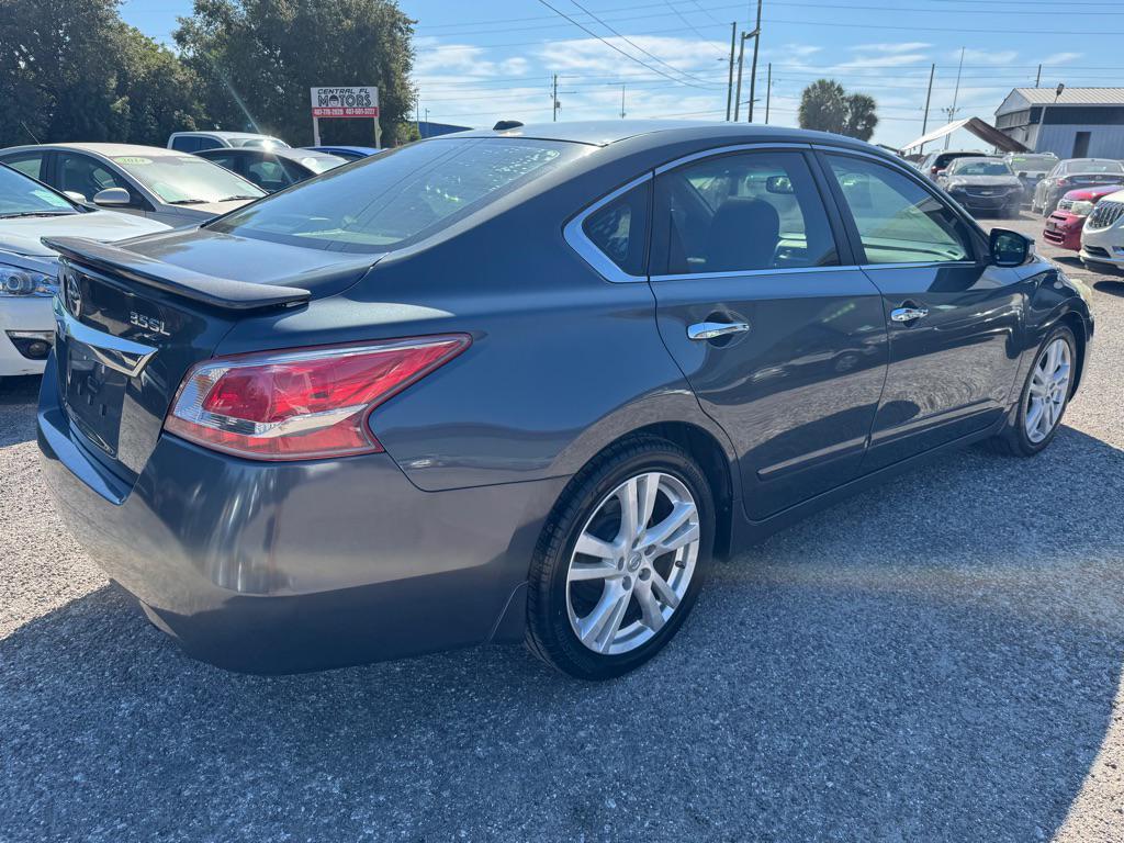 used 2013 Nissan Altima car, priced at $4,500