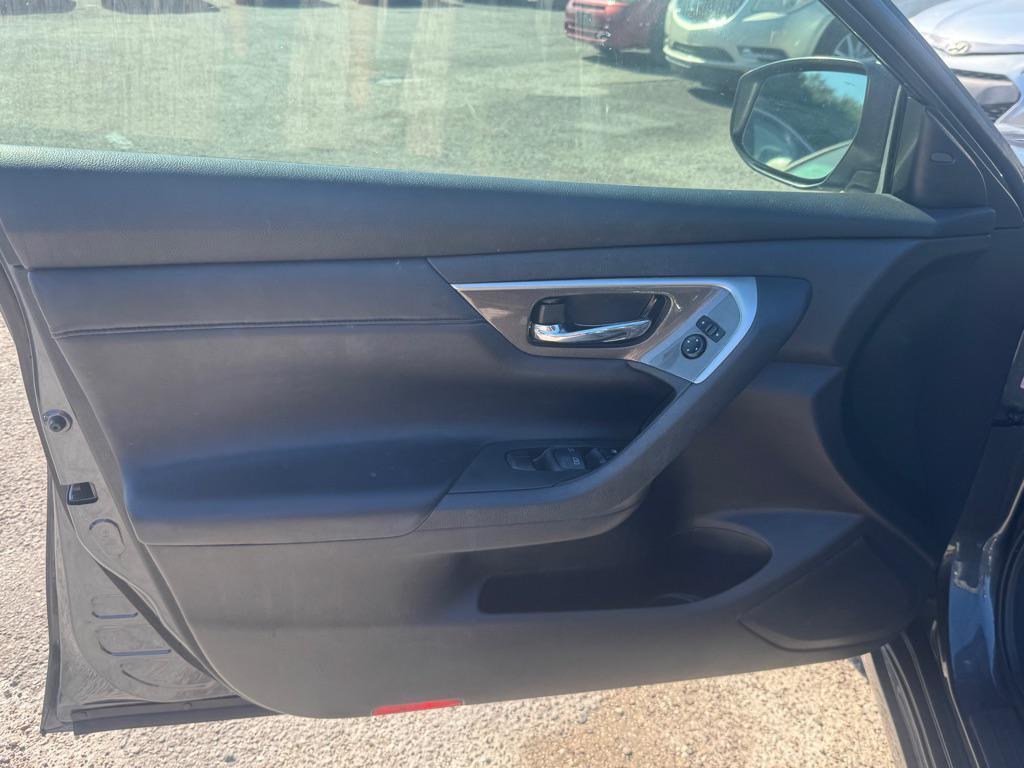 used 2013 Nissan Altima car, priced at $4,500